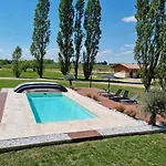 De Charme En Campagne Girondine: Le Domaine De Mongeret * Pondaurat